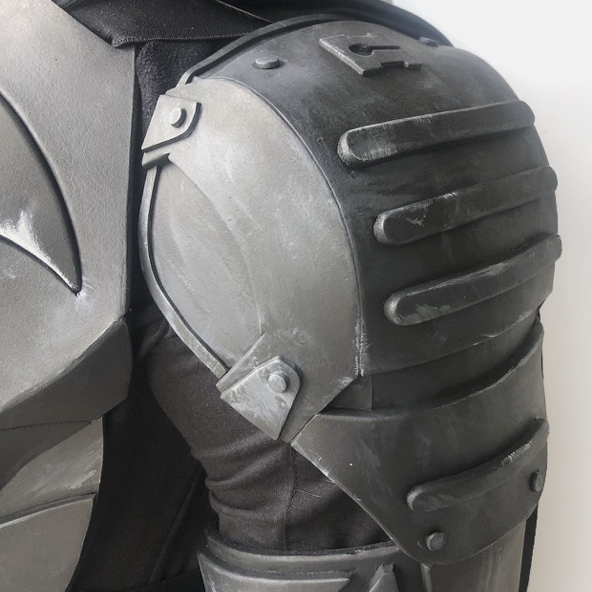 leather shoulder armor patterns